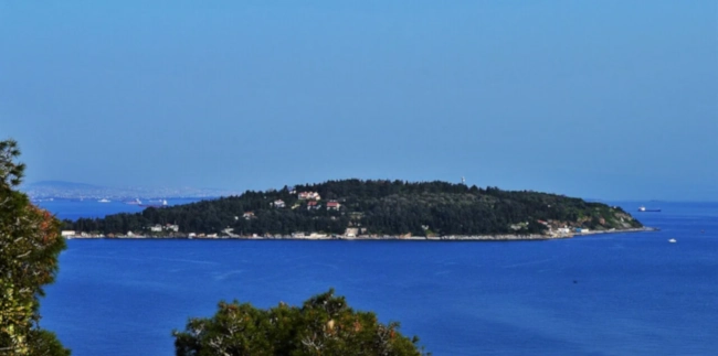 Sedef Adası: The Private Isle of the Princes’ Islands