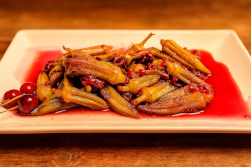 Okra with Sour Cherries (Vişneli Bamya)