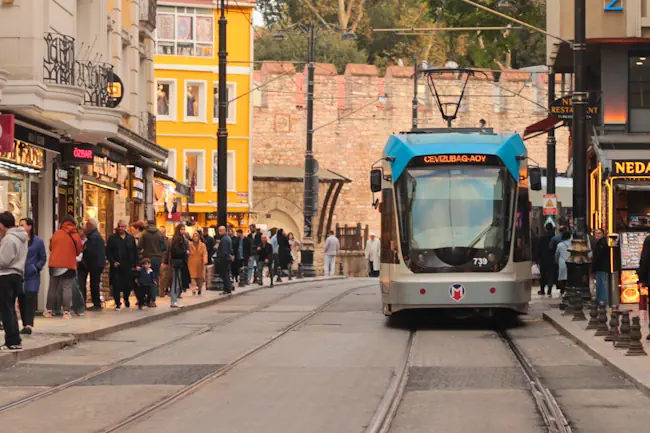 How To Get Around In Istanbul: Your Guide To Transportation